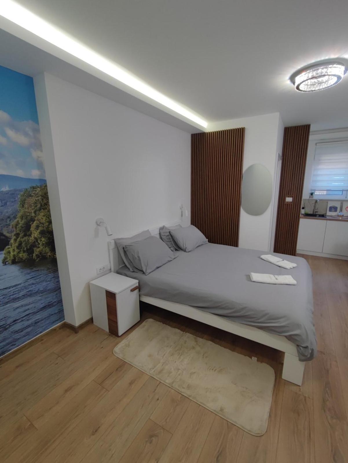 Apartmani Happy House Surčin Eksteriør billede